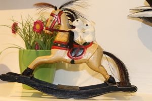 sow-maryborough-mice-on-rocking-horse